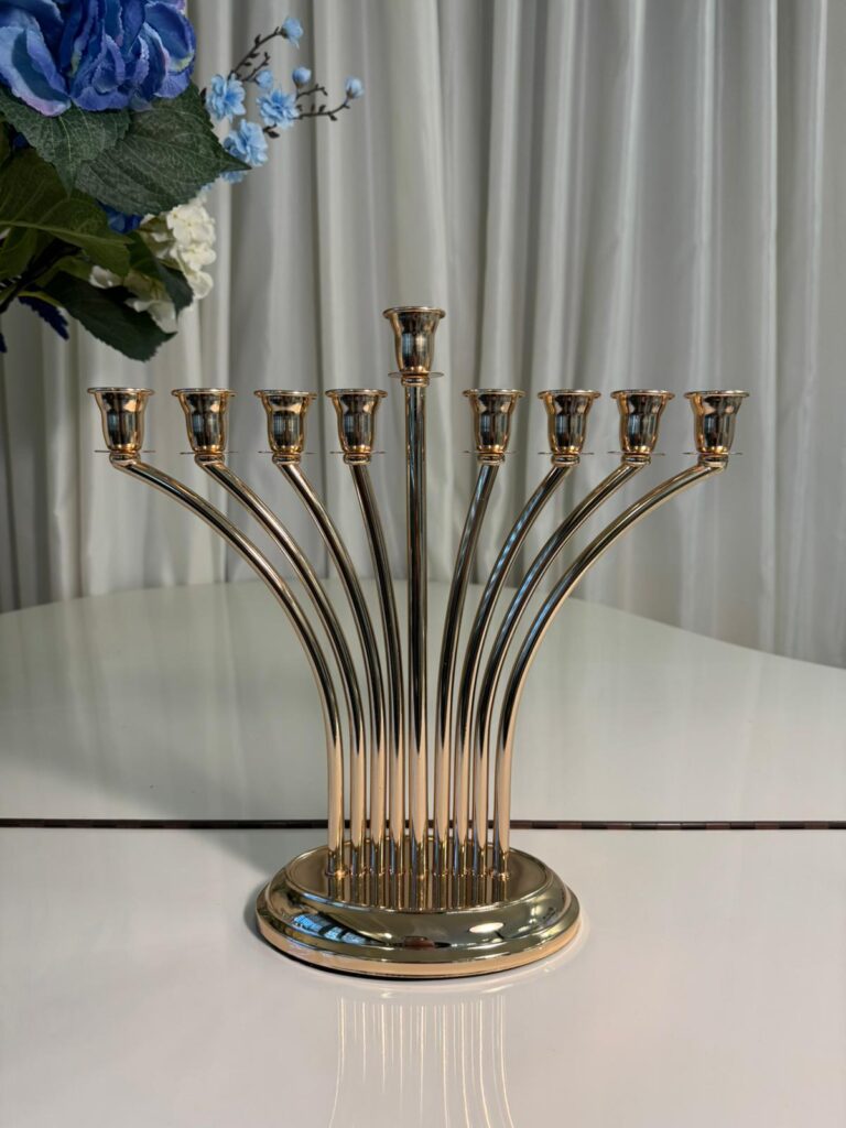 חנוכיה מהודרת ציפוי רוז גולד